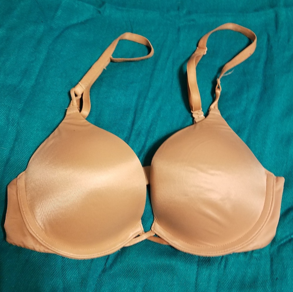 32b Victoria's Secret Bombshell Nude